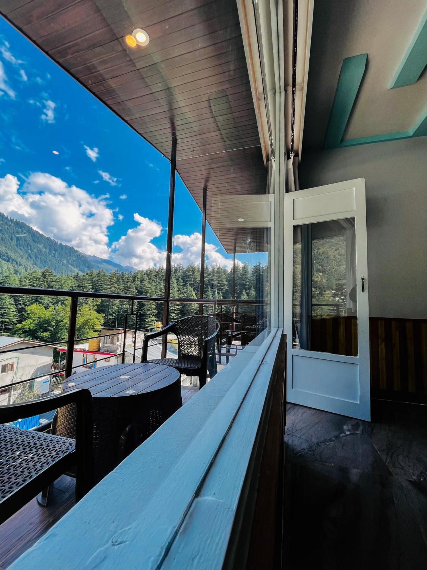 Hotel Apple Flower Манали Экстерьер фото