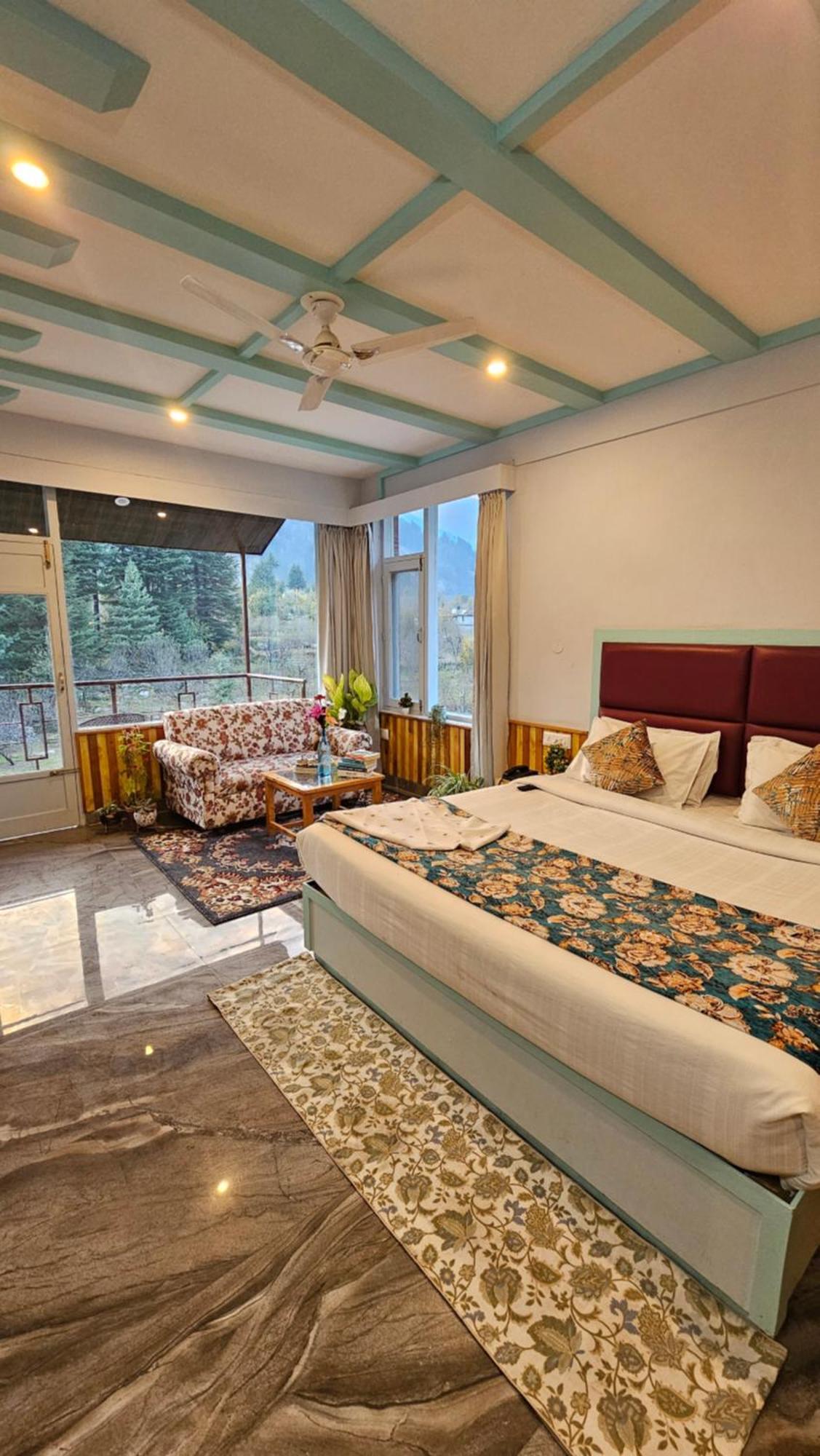 Hotel Apple Flower Манали Экстерьер фото